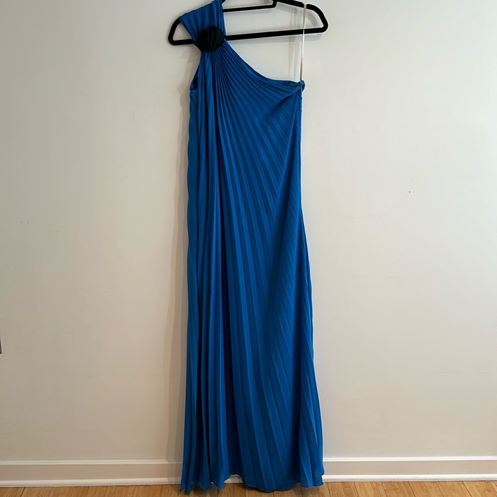 Halston Heritage blue off the shoulder